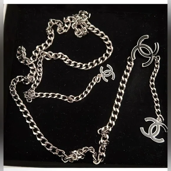 Chanel vintage Belt (or necklace) with Box and Tags - Picture 10 of 15